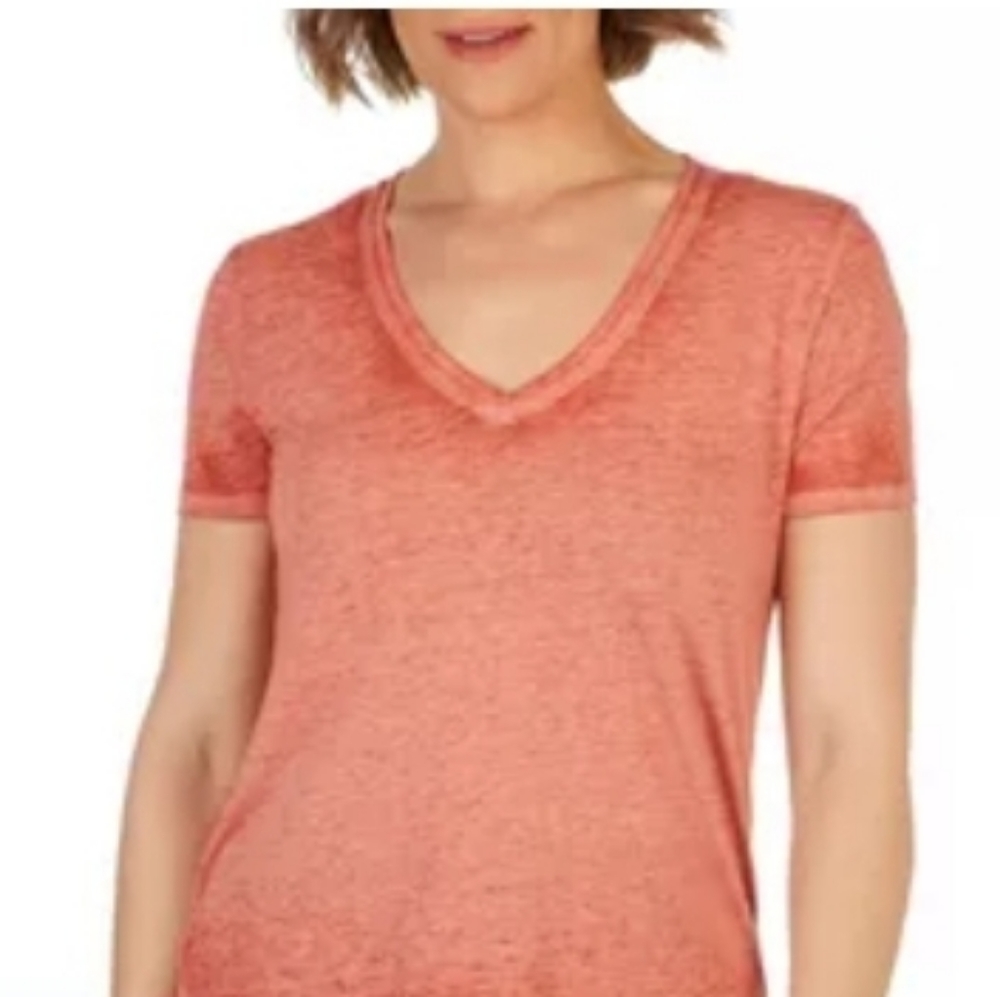 NWT Women's American Rag Slub Tee Shirt Size Medium - Picture 2 of 5